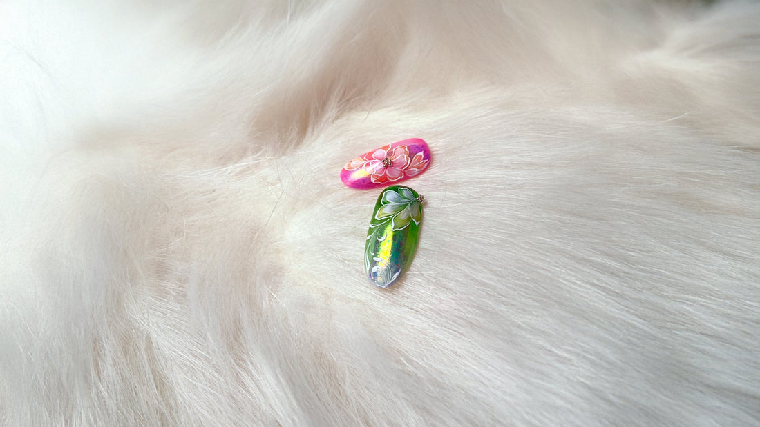Nailart Floral Efecto Vidriera