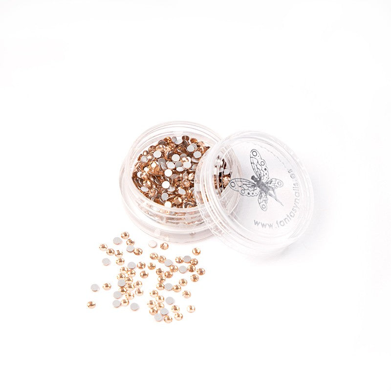 decoracion-crystal-rhinestones-light-rose-gold-1-by-Fantasy-Nails