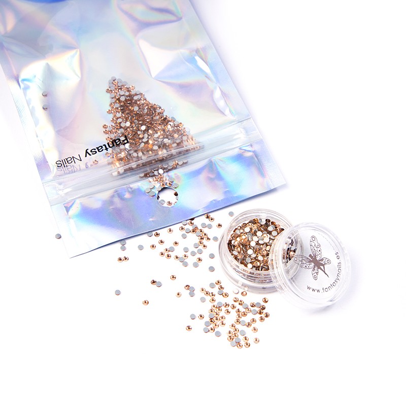 decoracion-crystal-rhinestones-light-rose-gold-3-by-Fantasy-Nails