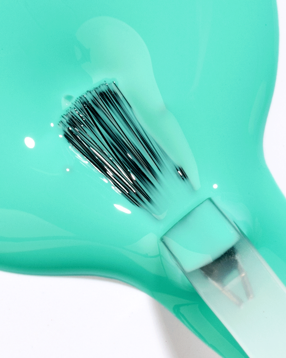 VIVID RADIANT AQUA