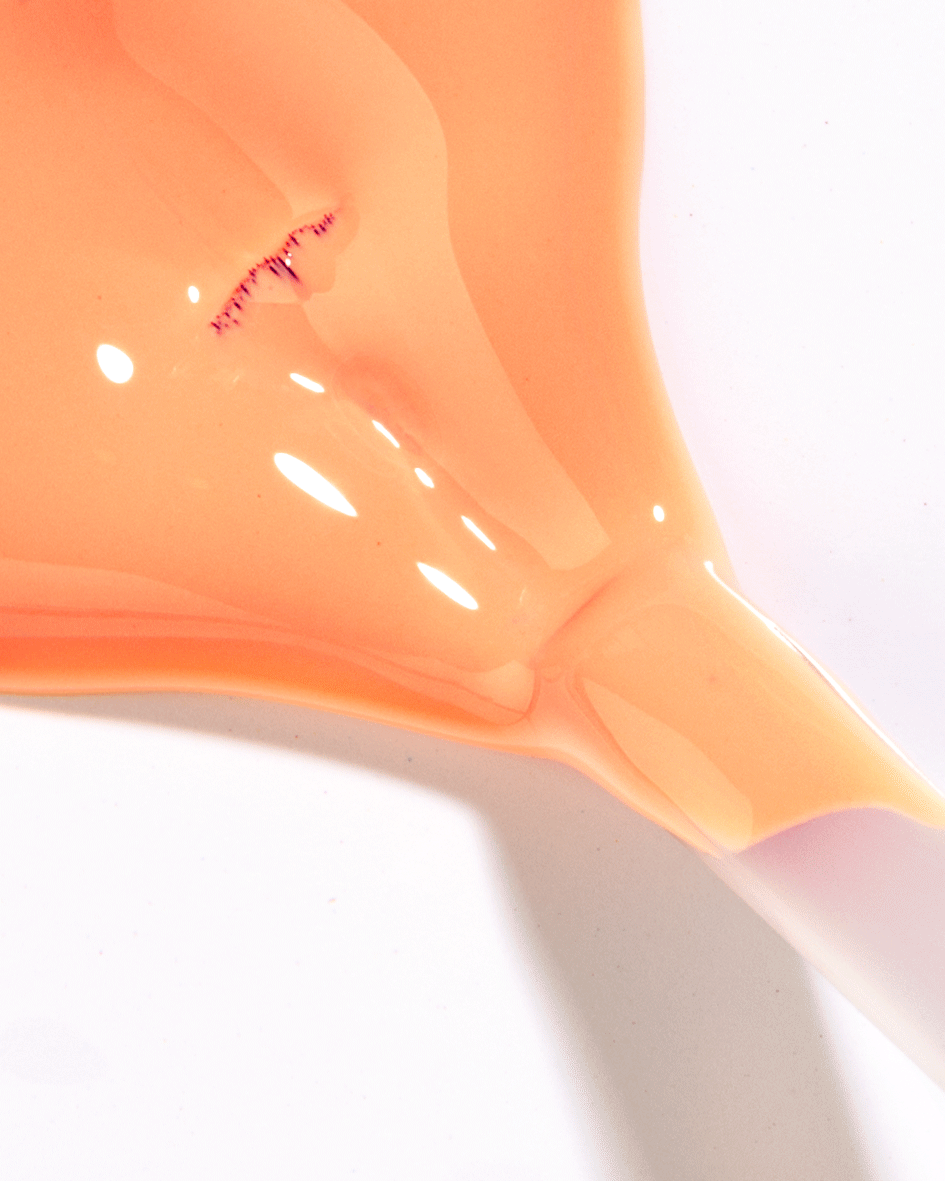 VIVID RADIANT PEACH