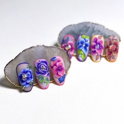emboss-painting-1-by-Fantasy-Nails