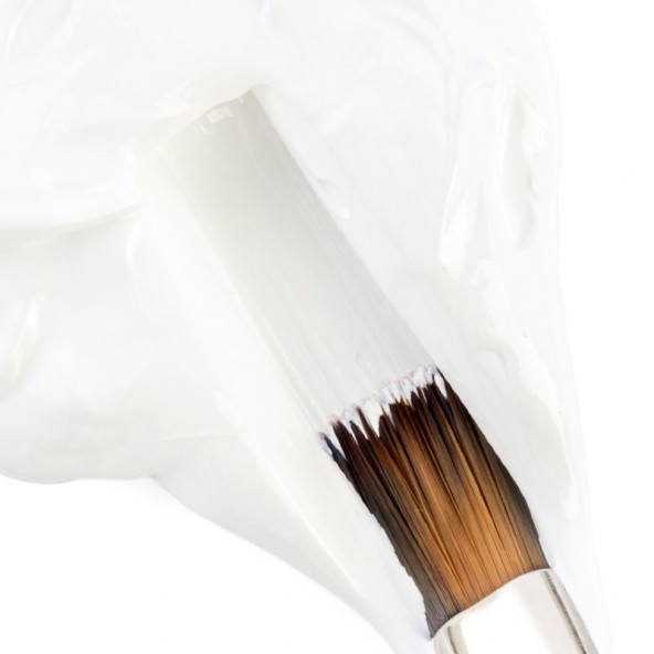 gel-de-color-best-gel-white-emboss-3-by-Fantasy-Nails