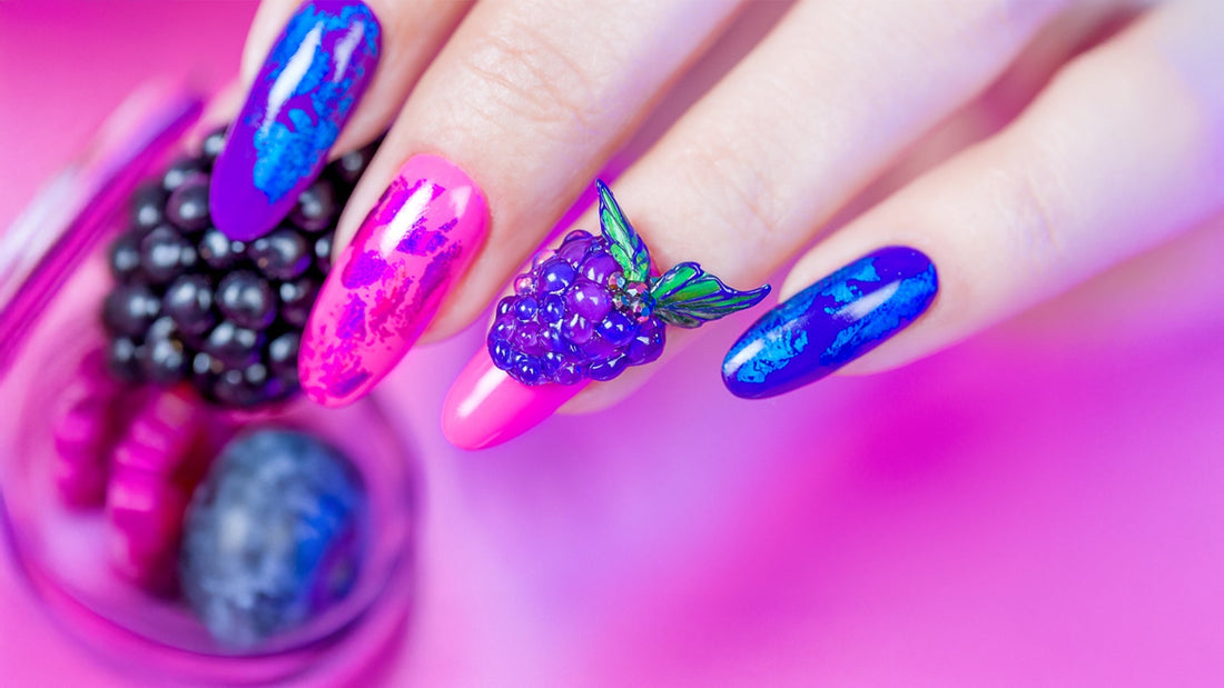 Uñas Naturales Con Moras