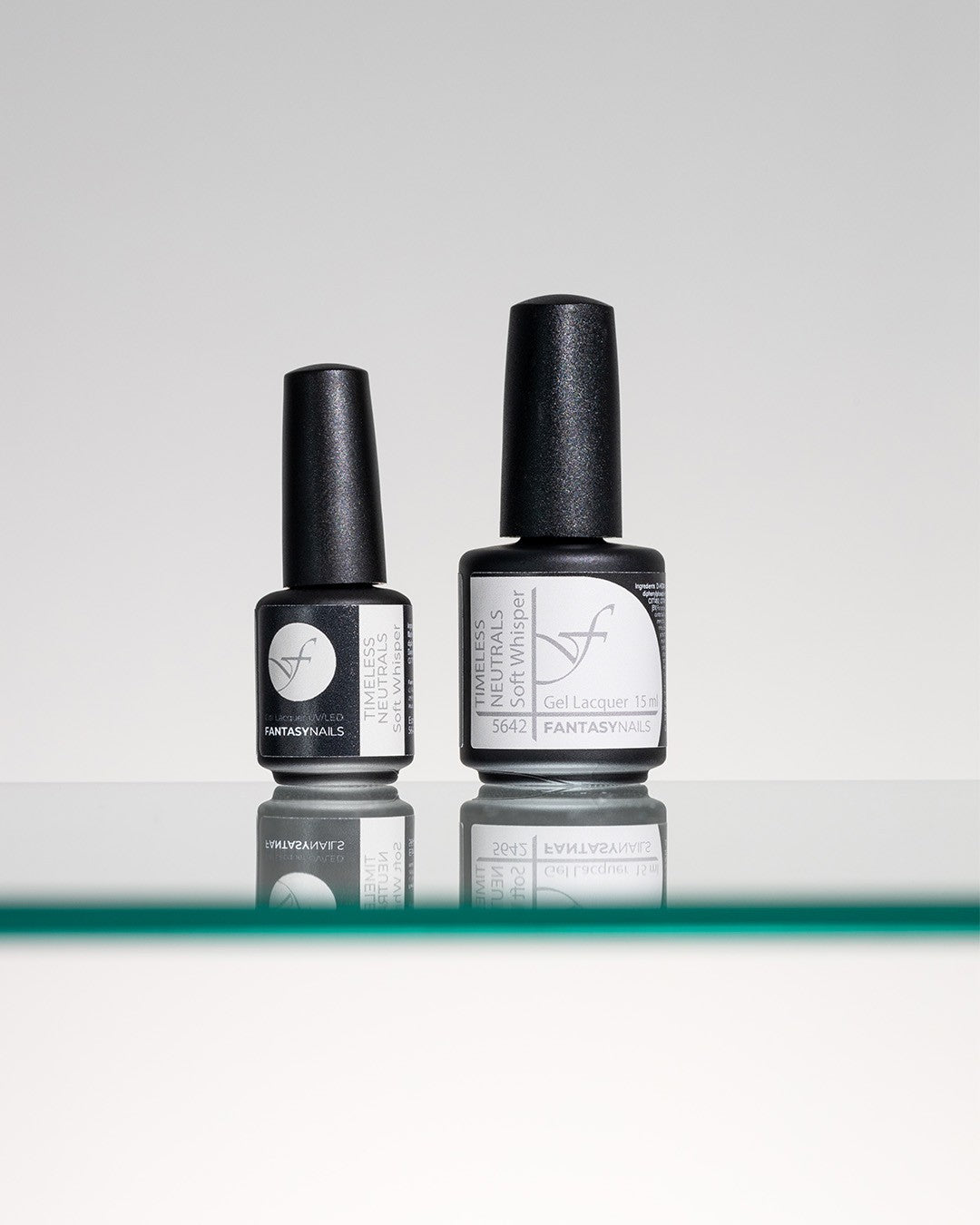 soft-whisper-esmaltado-permanente-4-by-Fantasy-Nails