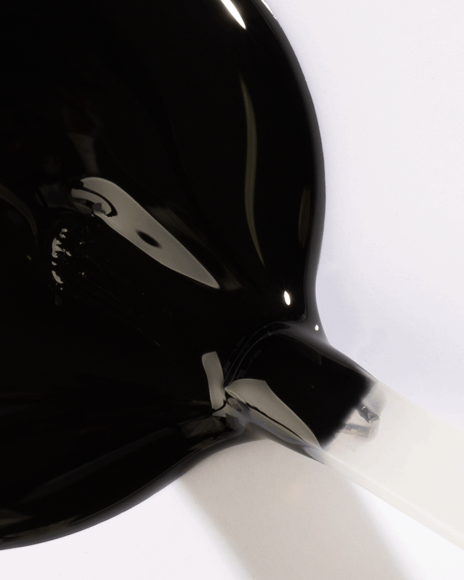 BLACK JET BLACK