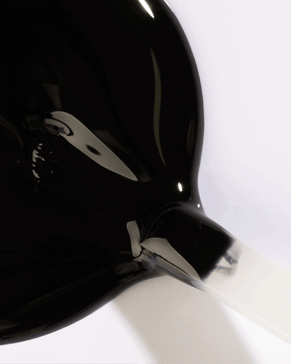BLACK JET BLACK